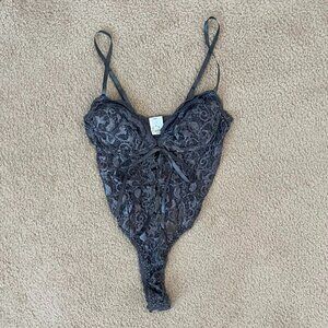 NWOT S.G. for Escante Grey Lace Bodysuit Teddy Lingerie Medium